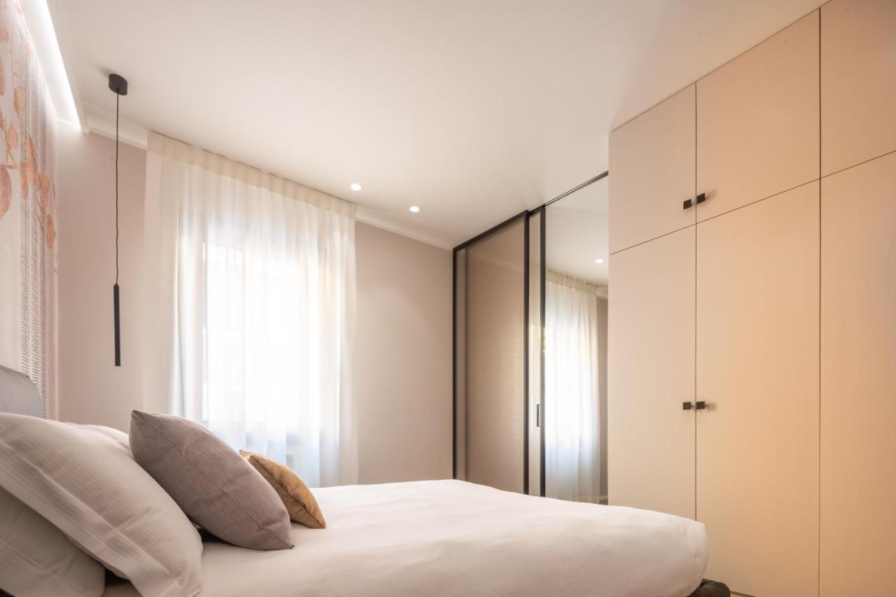 Accademia Apartments R&R Venedig Exteriör bild